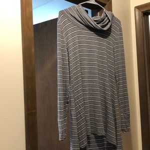 Turtleneck tunic long sleeve - perfect w leggings